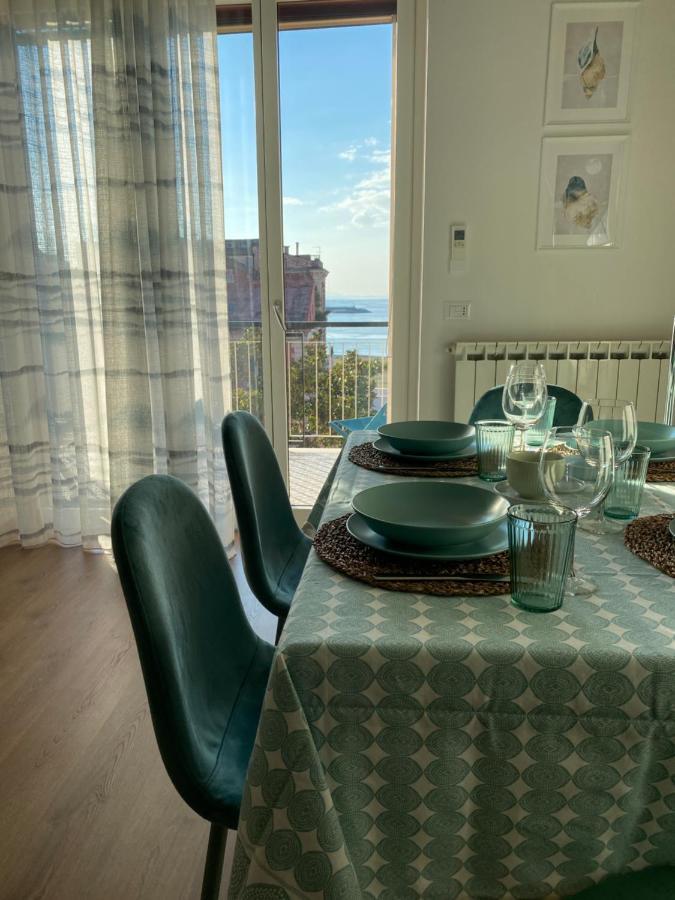 Aquamarine Apartment Кастелламмаре-ди-Стабия Экстерьер фото
